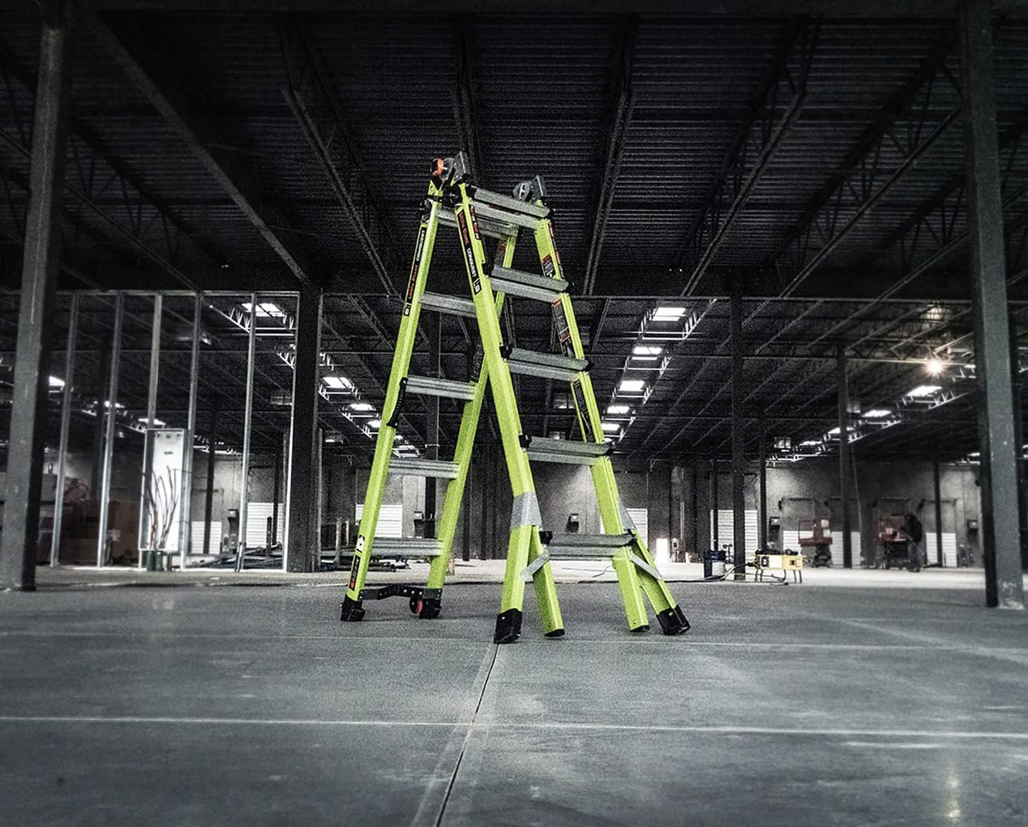 Little Giant Ladders Systems Conquest 2.0, M22, 22ft, Multi-Position Ladder, Fiberglass, Type 1A, 300 lbs Weight Rating, (17122-001), Green