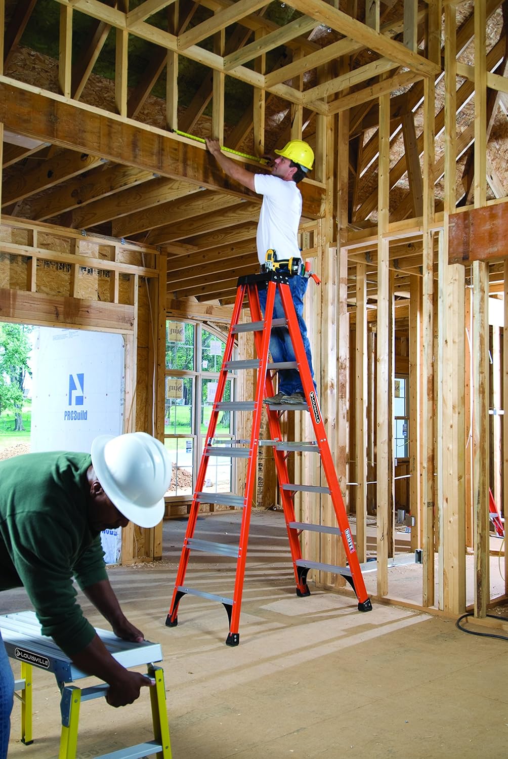 Louisville Ladder 8-Foot Fiberglass Step Ladder, 375-Pound Load Capacity, Type IAA, FS1408HD